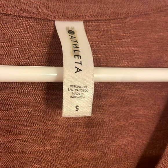 Athleta Short Sleeve V-Neck Tee - Picture 3 of 3